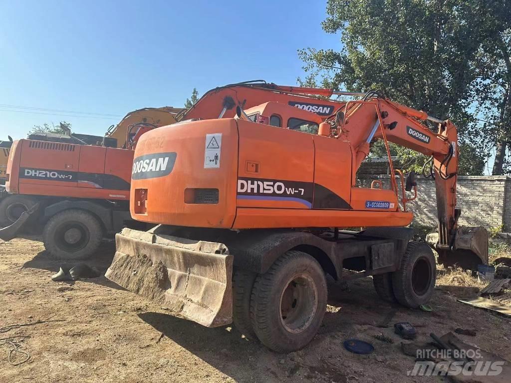 Doosan DH210W-7 Bageri na kotačima