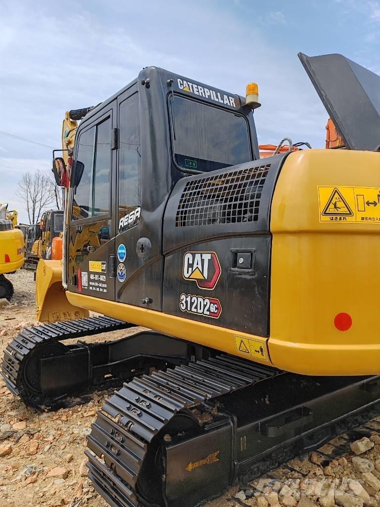 CAT 312 Bageri gusjeničari