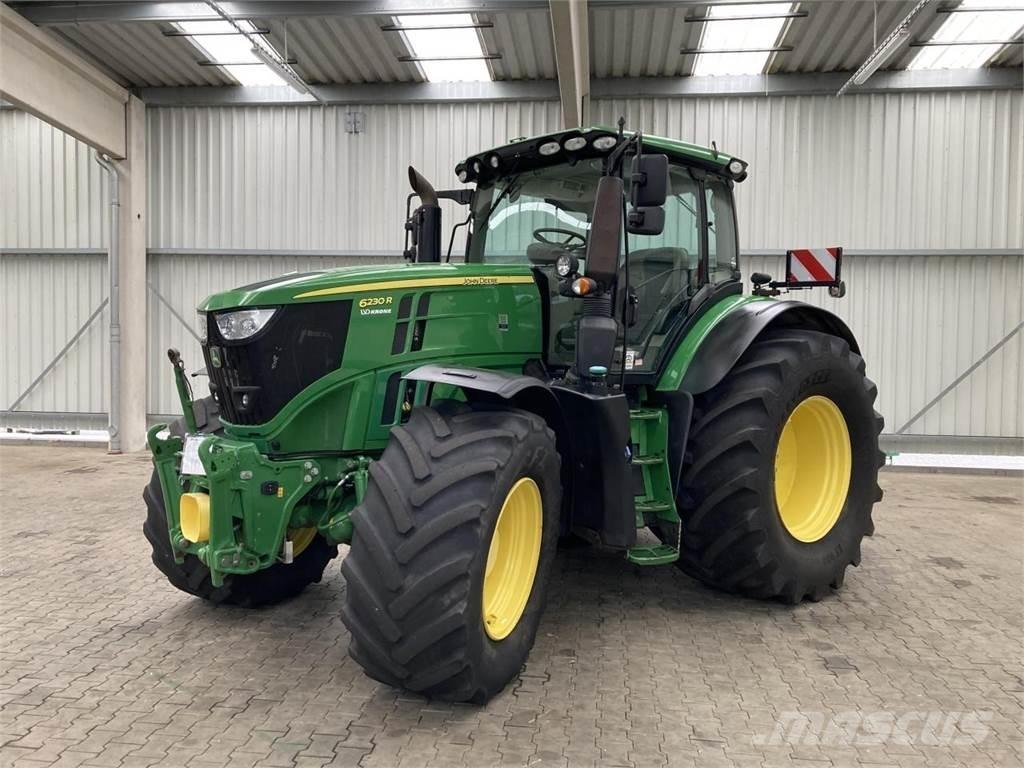 John Deere 6230R Traktori
