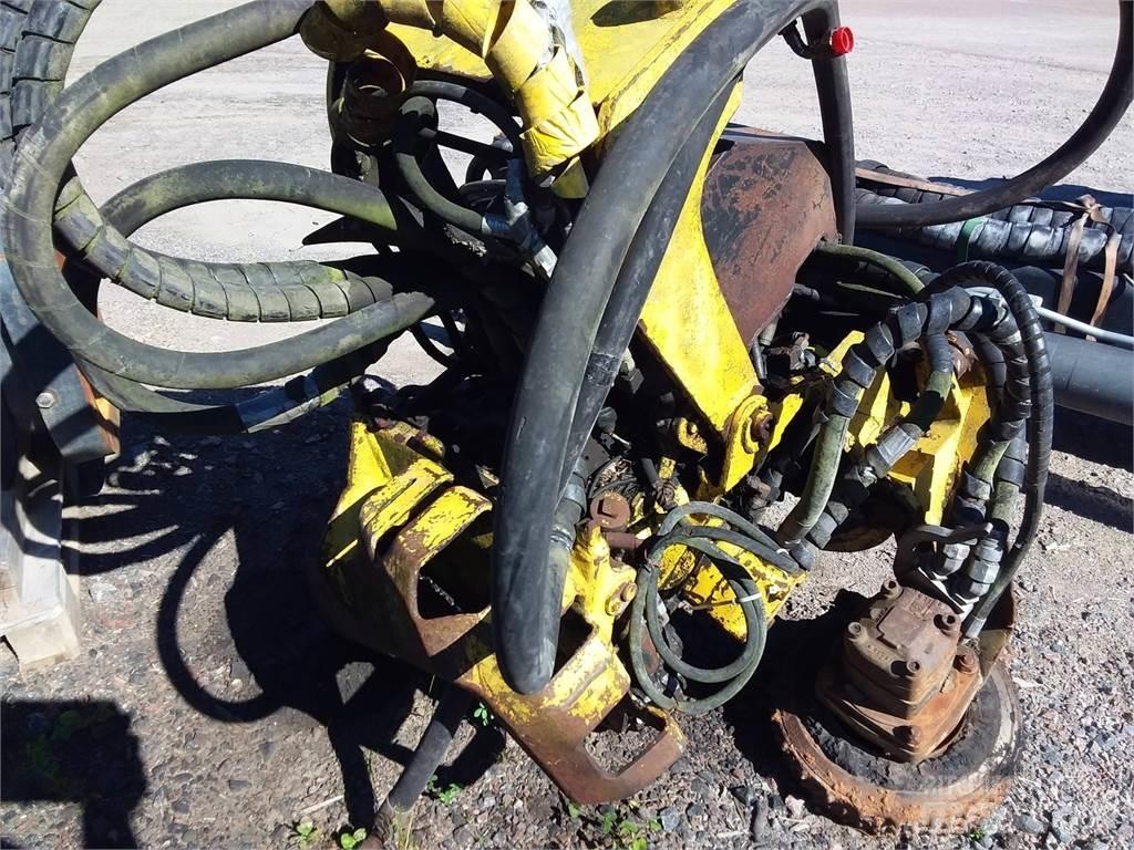 John Deere 745 Glave za kombajne