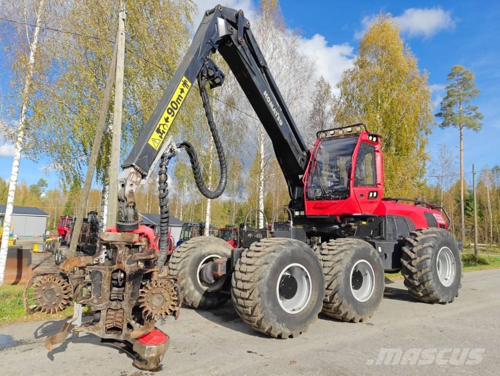 Komatsu 951 Harversteri