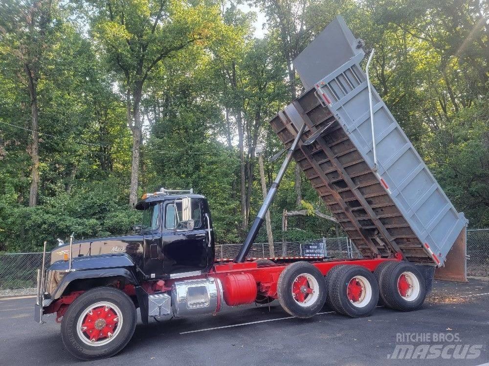 Mack RD688S Kiper kamioni