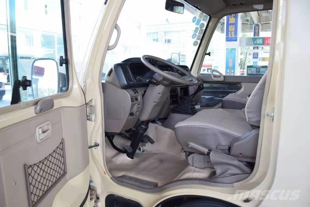 Toyota Coaster Međugradski autobusi