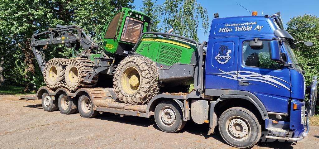 Volvo FM 13 Kamioni za prijevoz šumskih strojeva