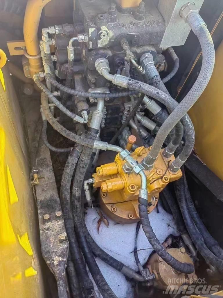 Sany SY 125 C Bageri gusjeničari