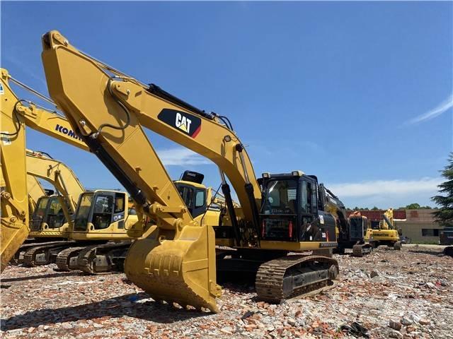 CAT 326D Bageri gusjeničari