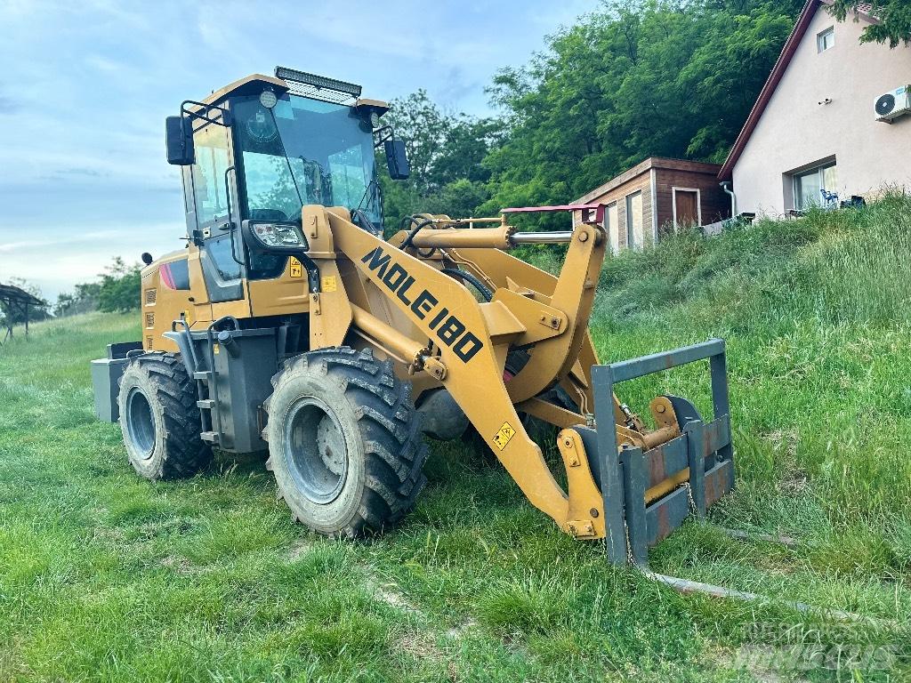 Mole 180 Stroji za nošenje alata