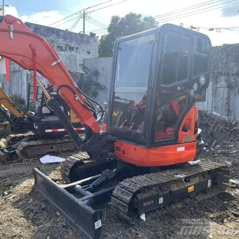 Kubota U 35 Mini bageri <7t
