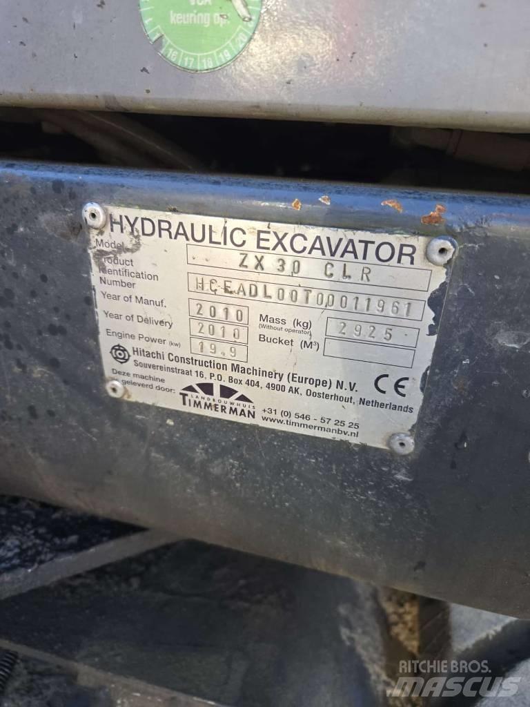 Hitachi ZX 30 Mini bageri <7t