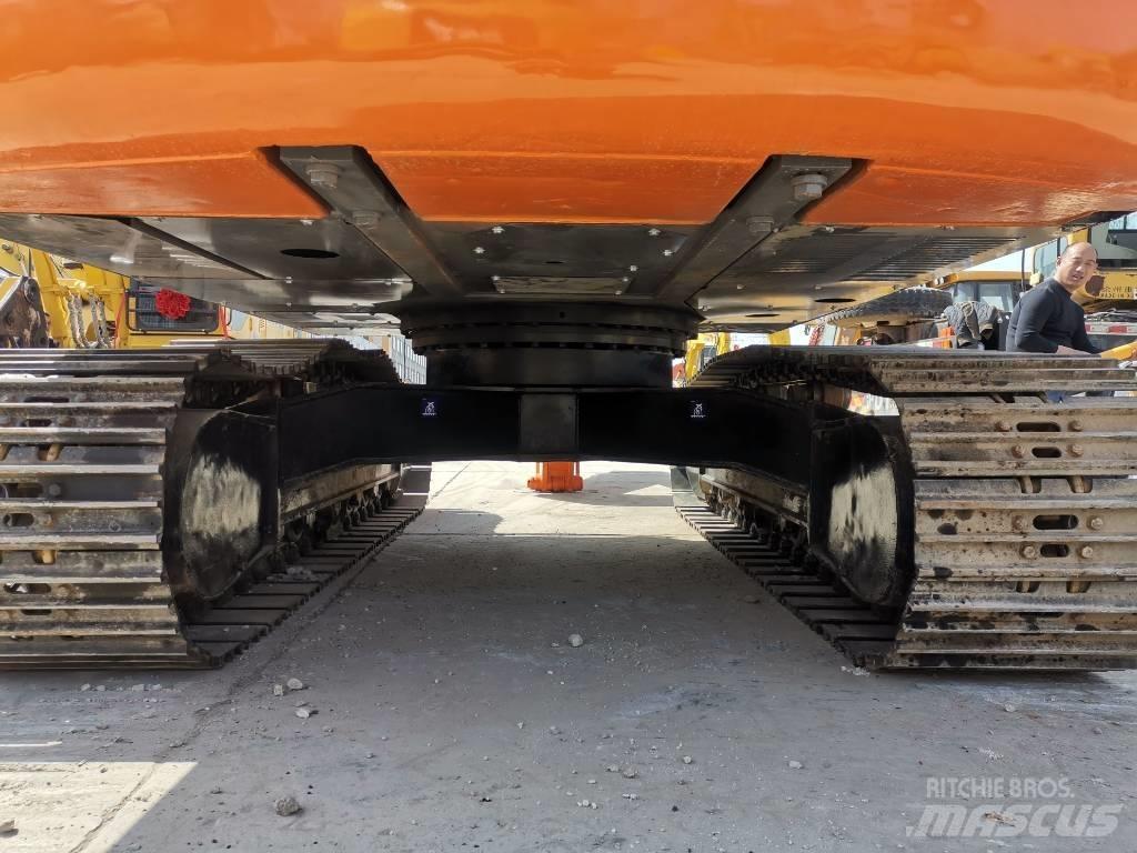 Hitachi ZX 200 Bageri gusjeničari