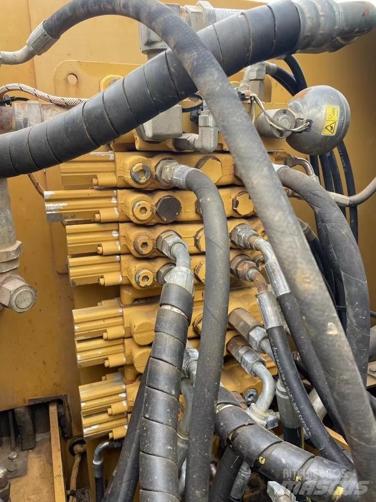 CAT 307 D Bageri gusjeničari