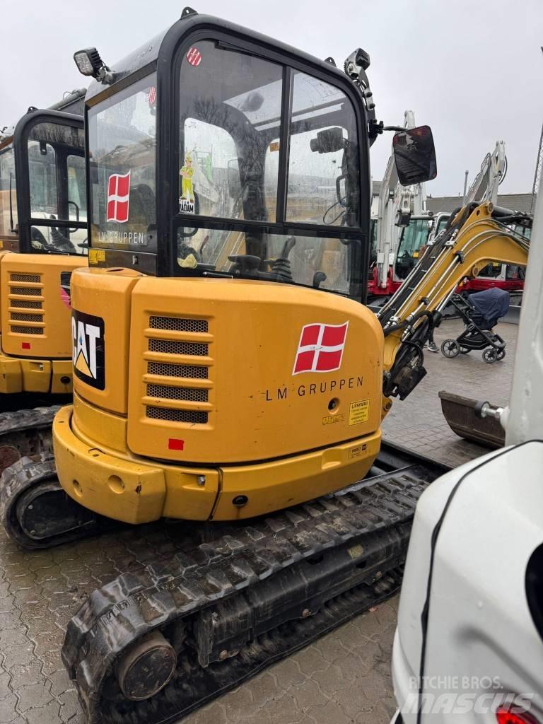 CAT 302.7 D Mini bageri <7t