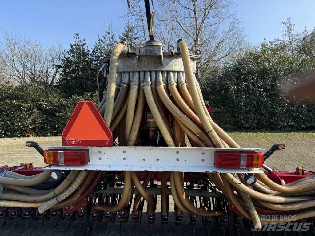 Vredo ZB3-8750 Rasipači gnojiva
