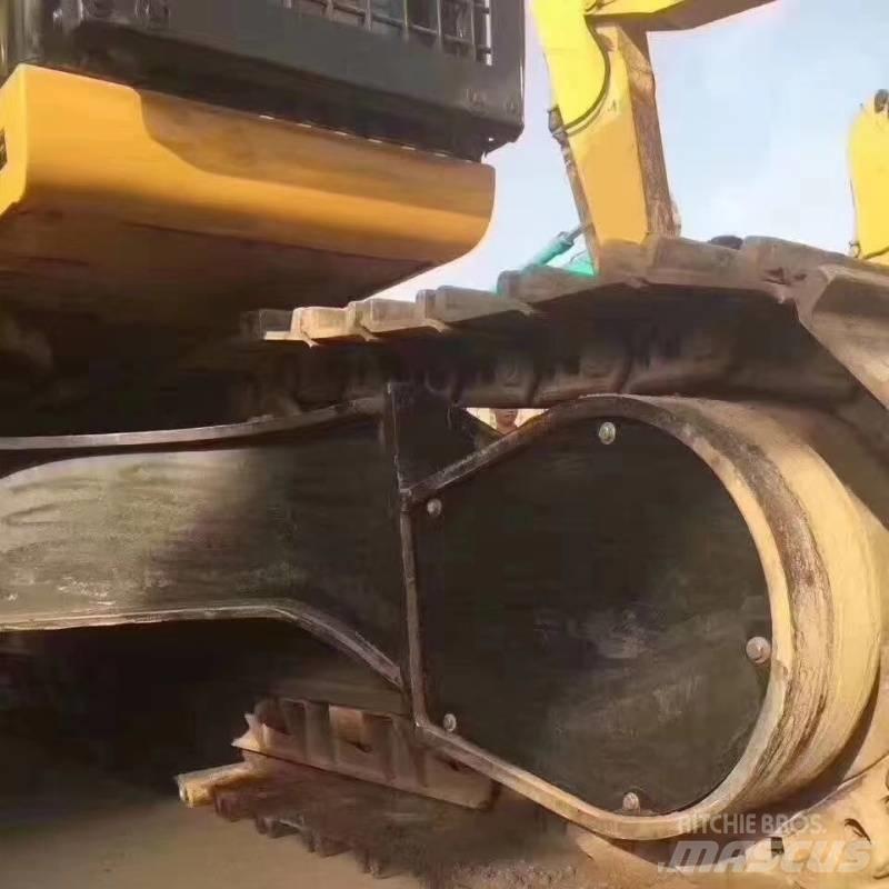 CAT 340 Bageri gusjeničari