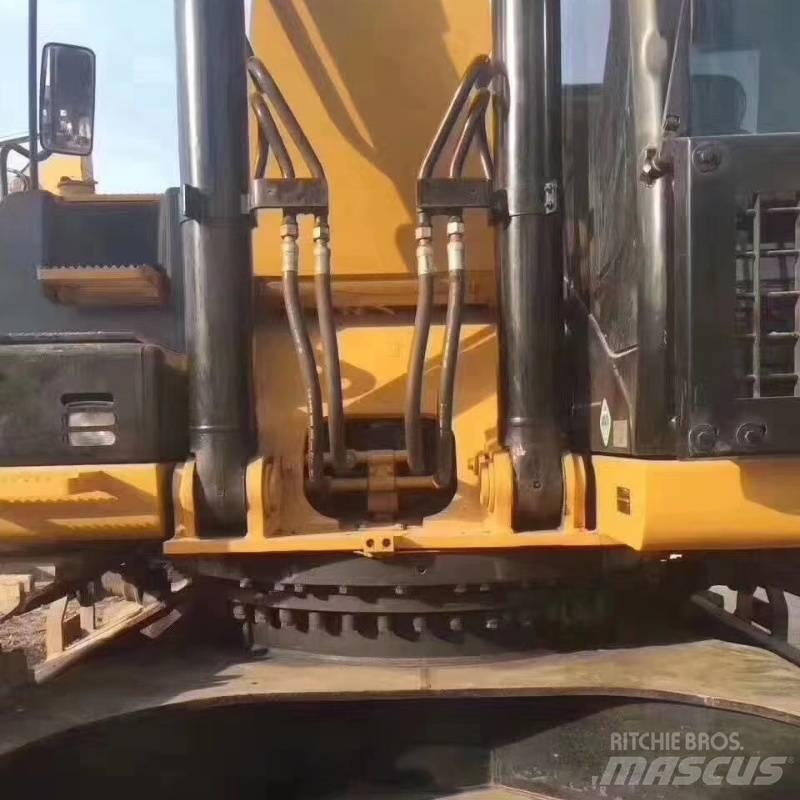 CAT 340 Bageri gusjeničari