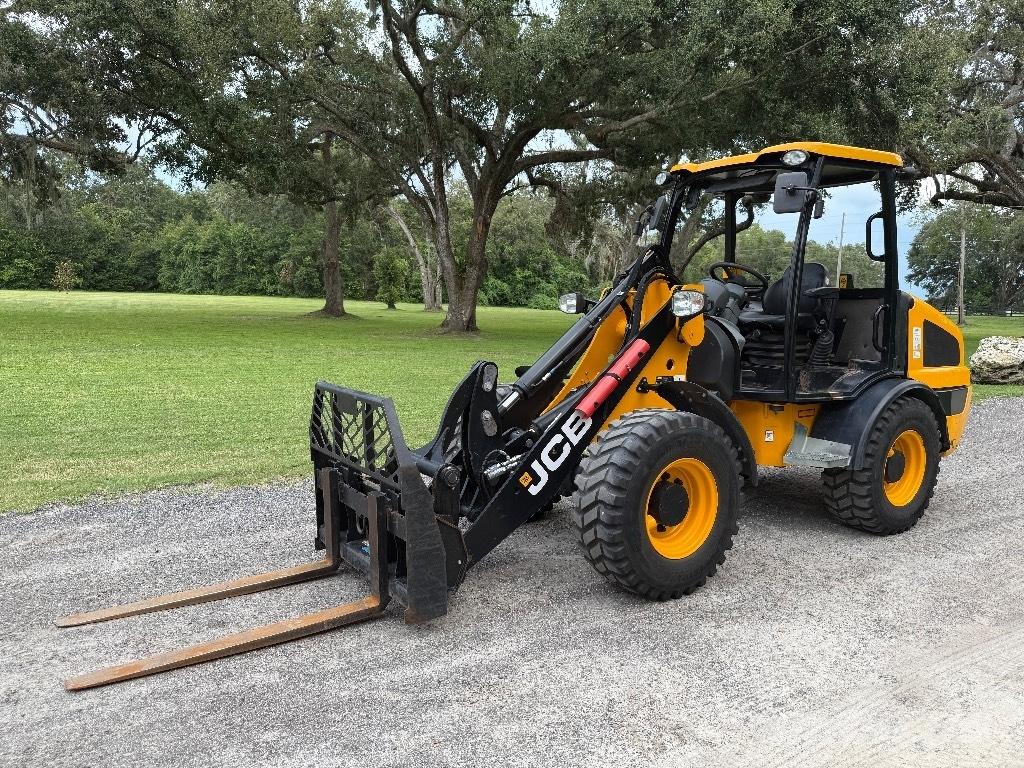 JCB 407 Utovarivači na kotačima