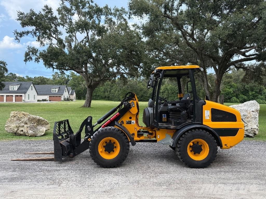 JCB 407 Utovarivači na kotačima