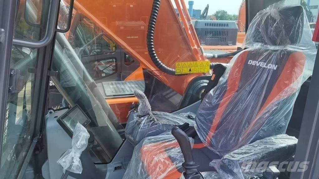 Develon DX 360LCA-7B Bageri gusjeničari