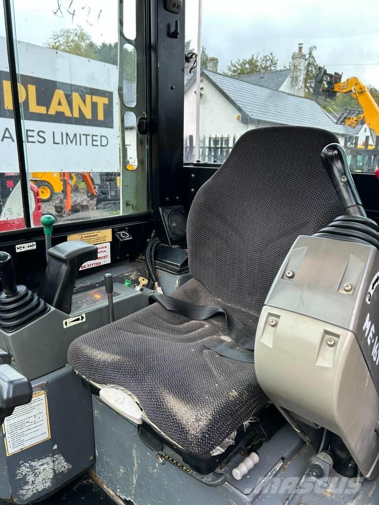 Takeuchi TB 23 R Mini bageri <7t