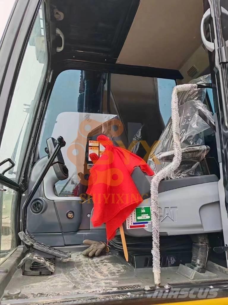 CAT 330D Bageri gusjeničari