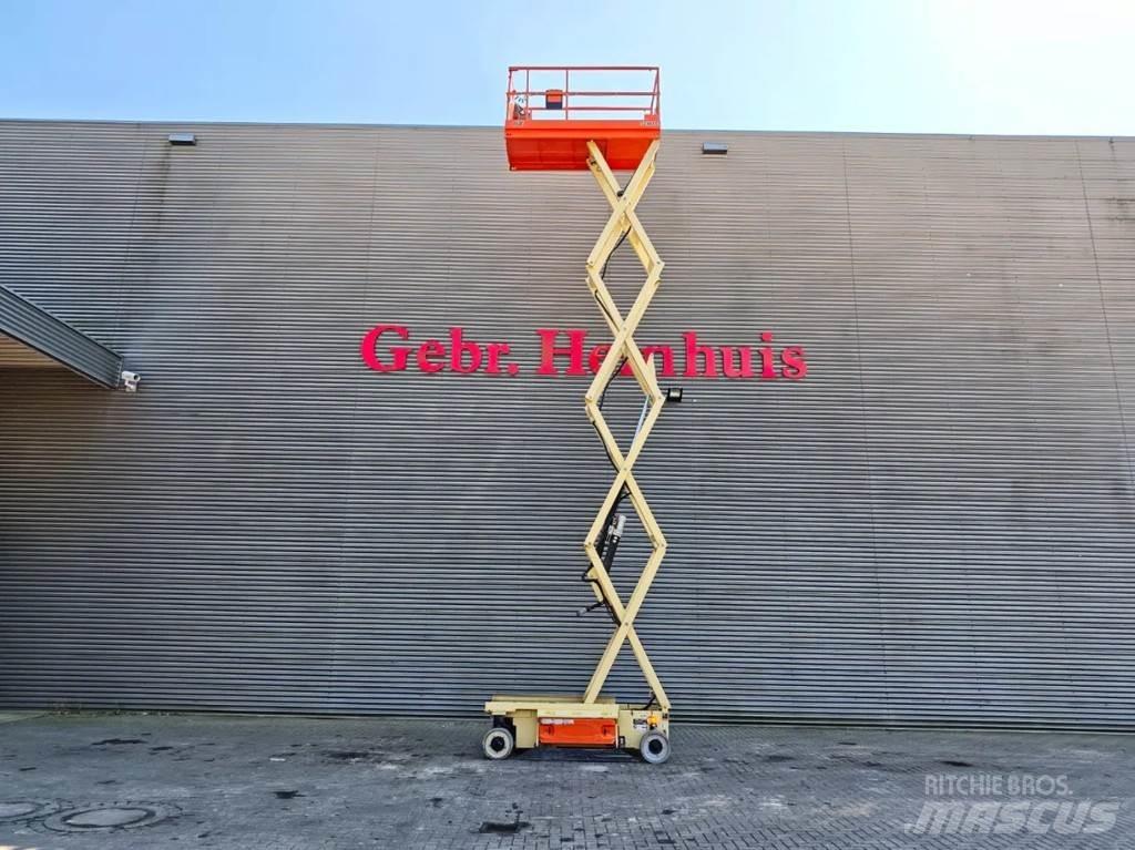 JLG 3246 ES Škaraste platforme