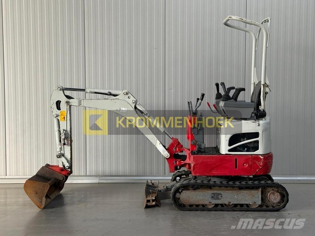 Takeuchi TB 210 R Mini bageri <7t