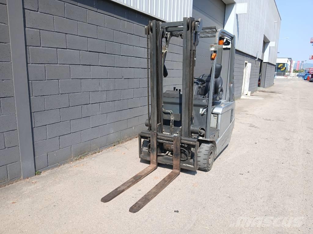 Nissan G1N1L 16 Q Električni viličari