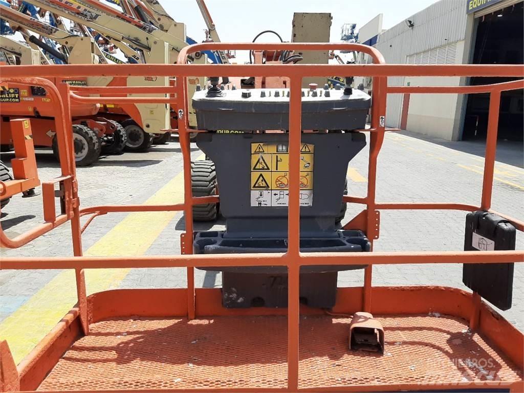 JLG 450AJ Zglobne podizne platforme