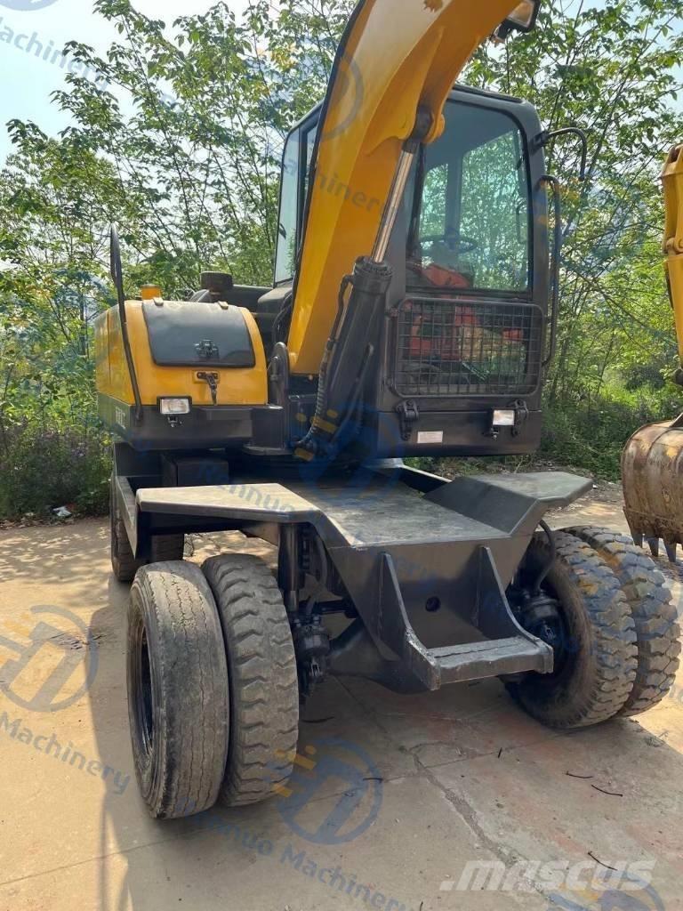 Xinyuan XYB75 Bageri na kotačima