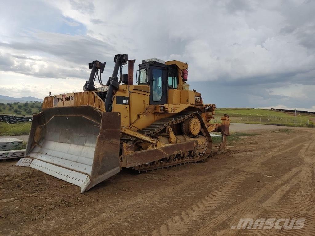 CAT D 9 R Buldožeri gusjeničari