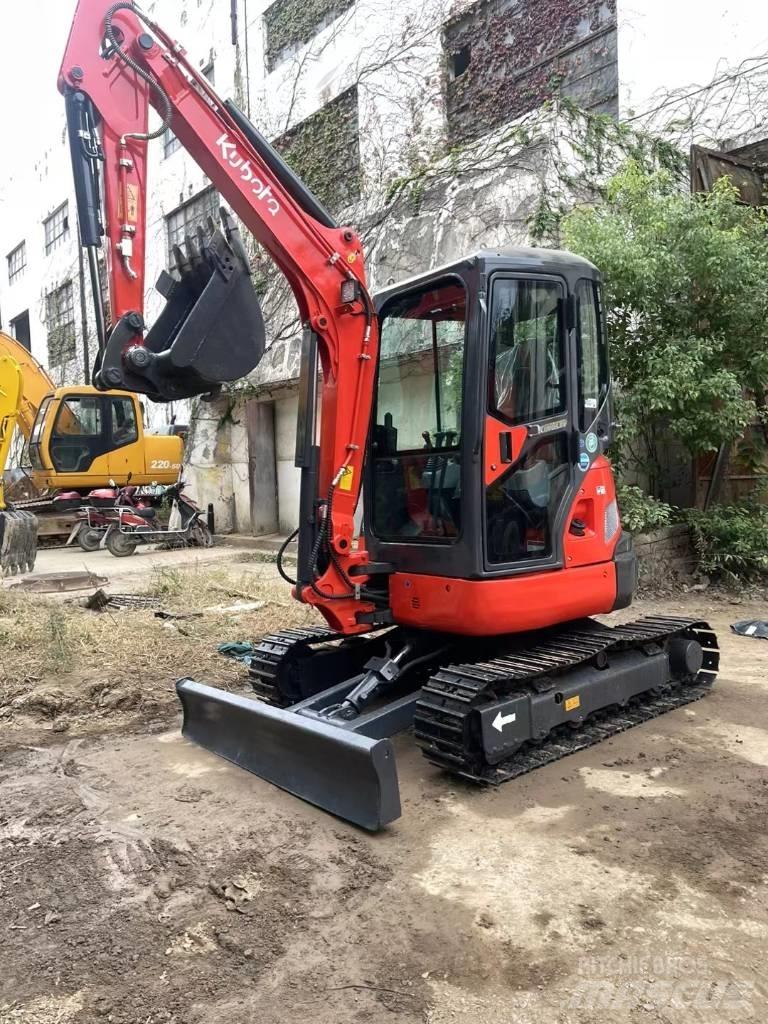 Kubota U35 Mini bageri <7t