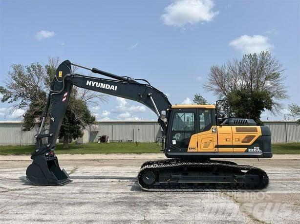 Hyundai HX 220 Bageri gusjeničari