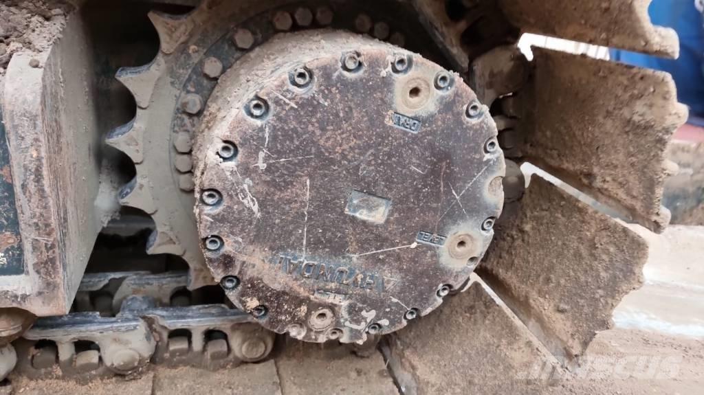 Hyundai 220 LC Bageri gusjeničari