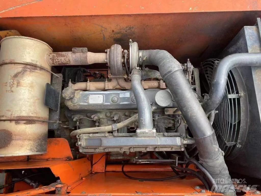Doosan DH 225 LC-7 Bageri gusjeničari