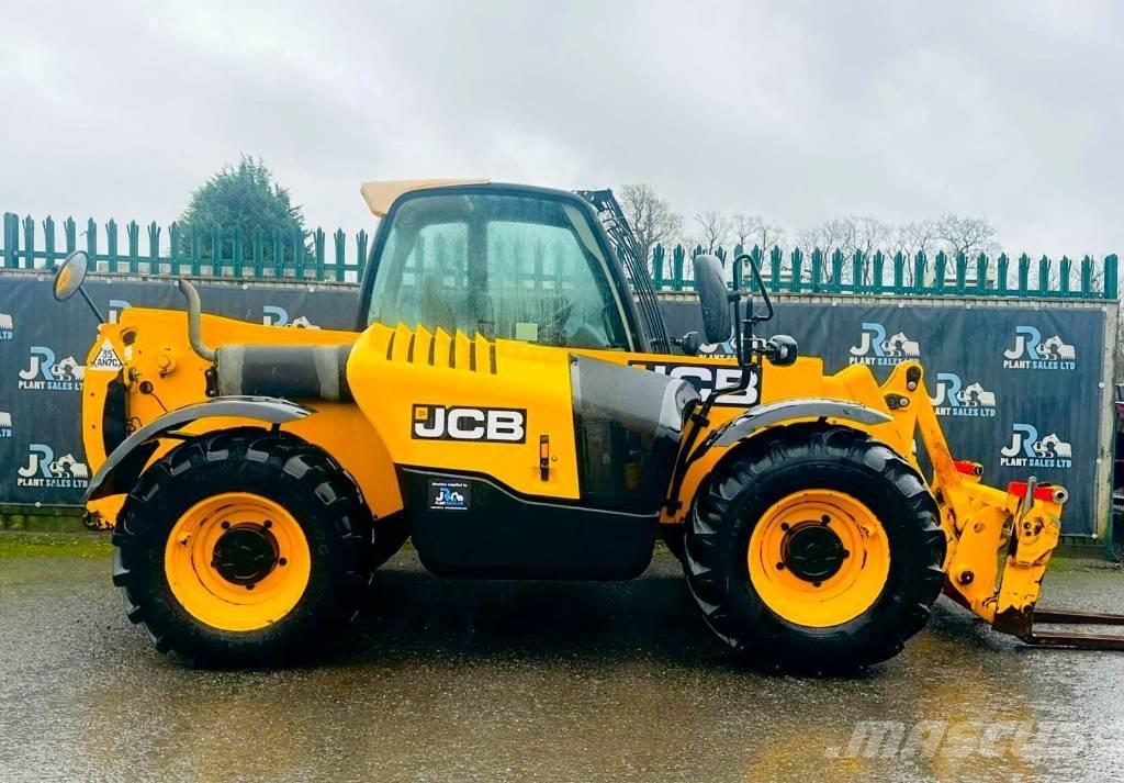 JCB 531-70 Poljoprivredni teleskopski utovarivači