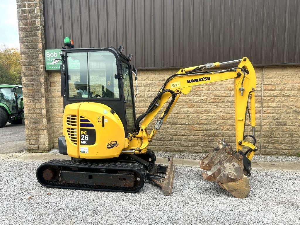 Komatsu PC26MR-3 Mini bageri <7t