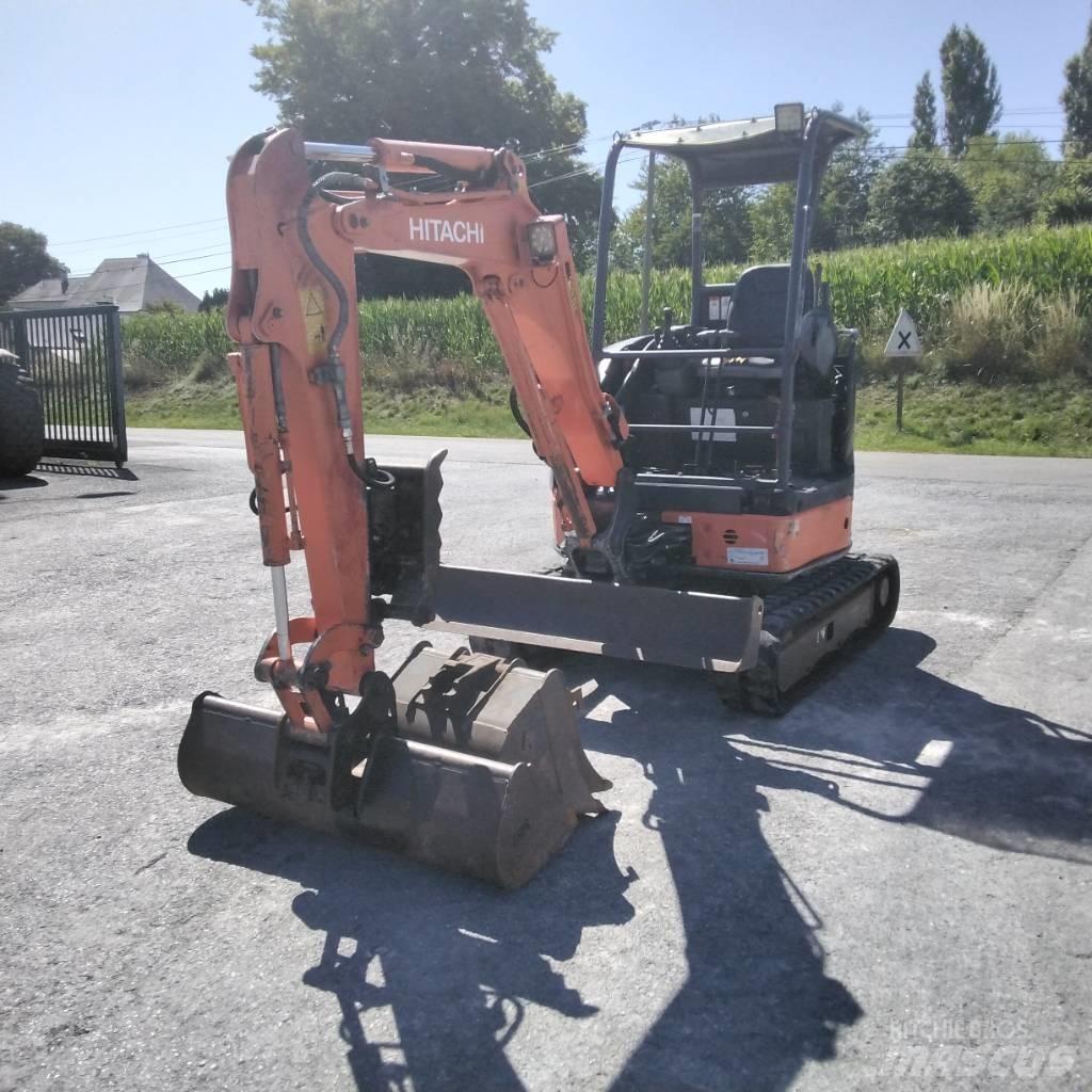 Hitachi ZX 22U 2YLR Mini bageri <7t