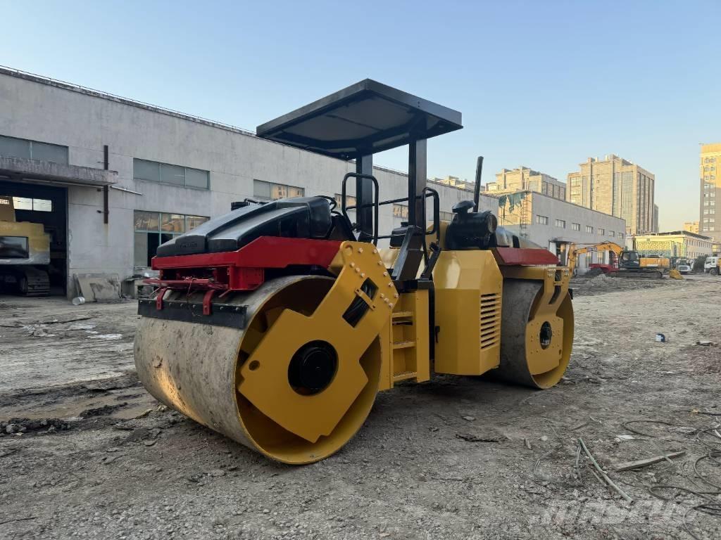 Dynapac CC 522 Valjci sa dvojnim bubnjem