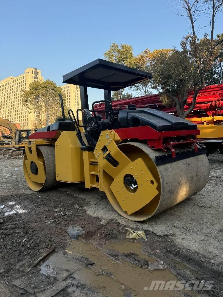 Dynapac CC 522 Valjci sa dvojnim bubnjem