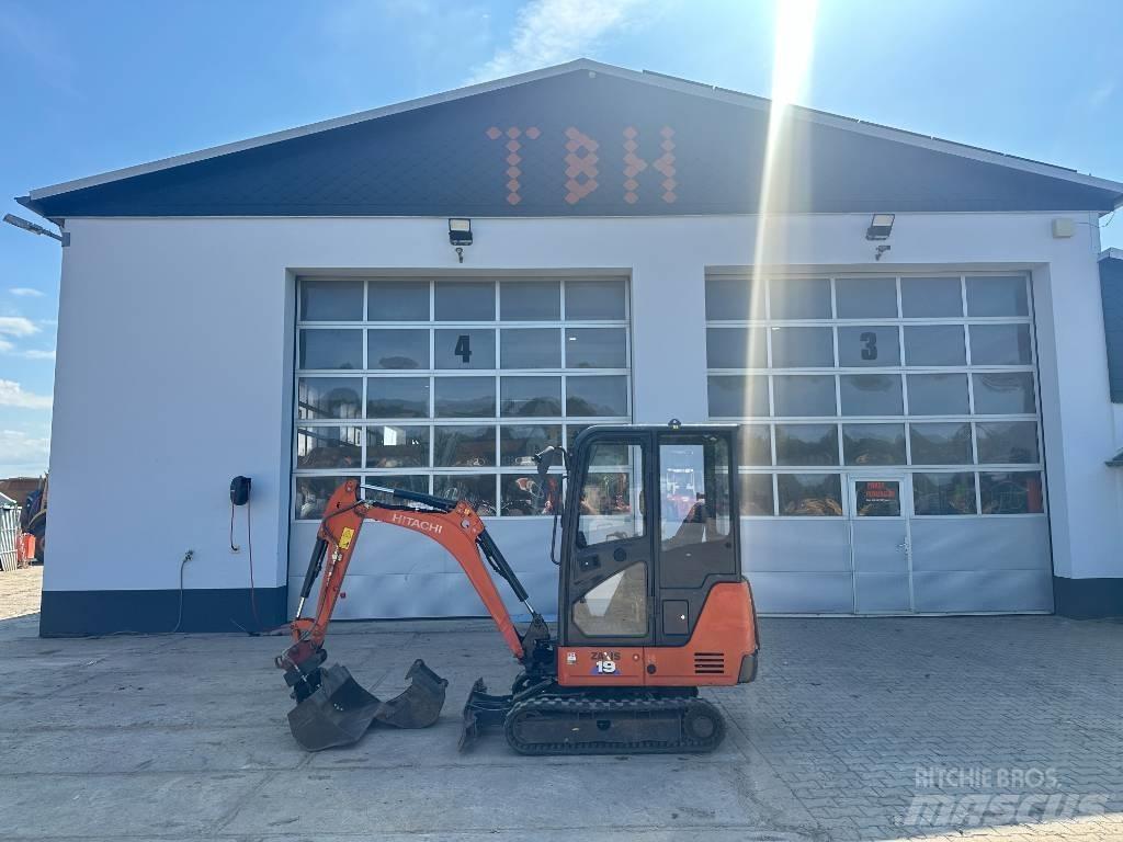 Hitachi ZX 19-6 Mini bageri <7t