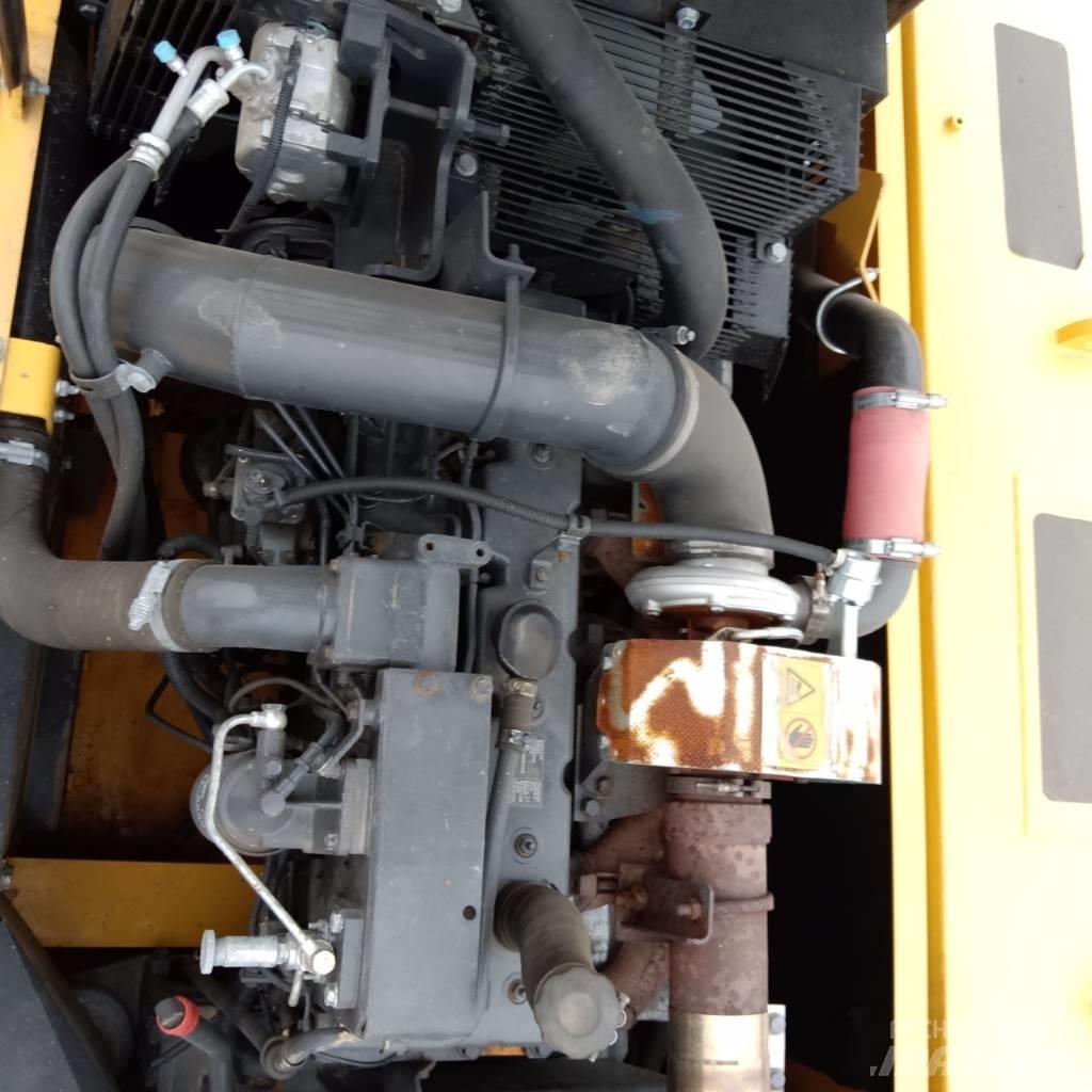 Komatsu PC 360-7 Bageri gusjeničari
