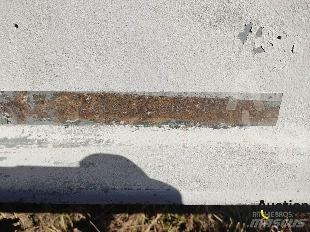 GS AC2800 Poluprikolice sa ceradom