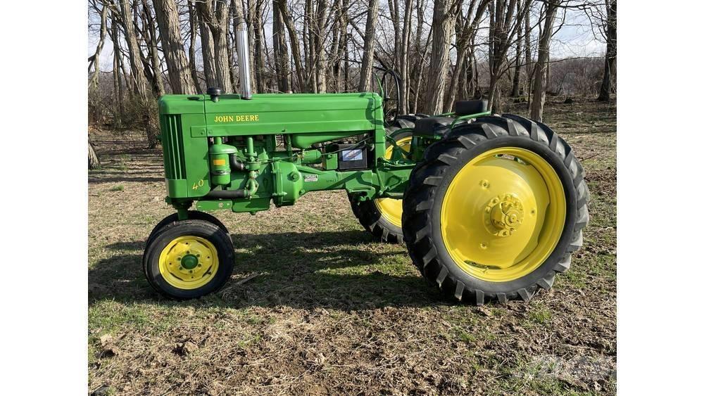 John Deere 40T Traktori