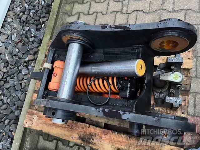  Tefra CAT 320E Brze spojnice