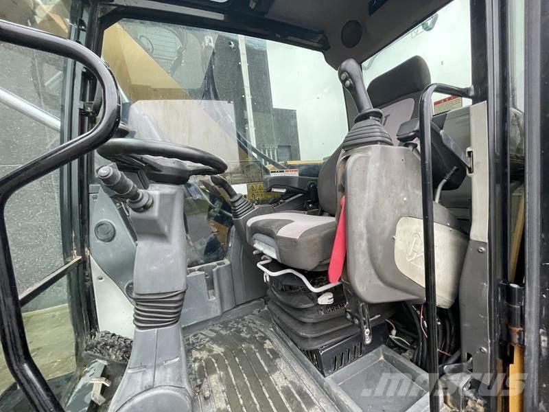 CAT M 314 F Bageri na kotačima