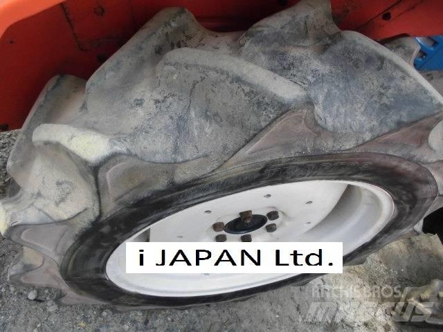 Kubota L 1-225 Traktori