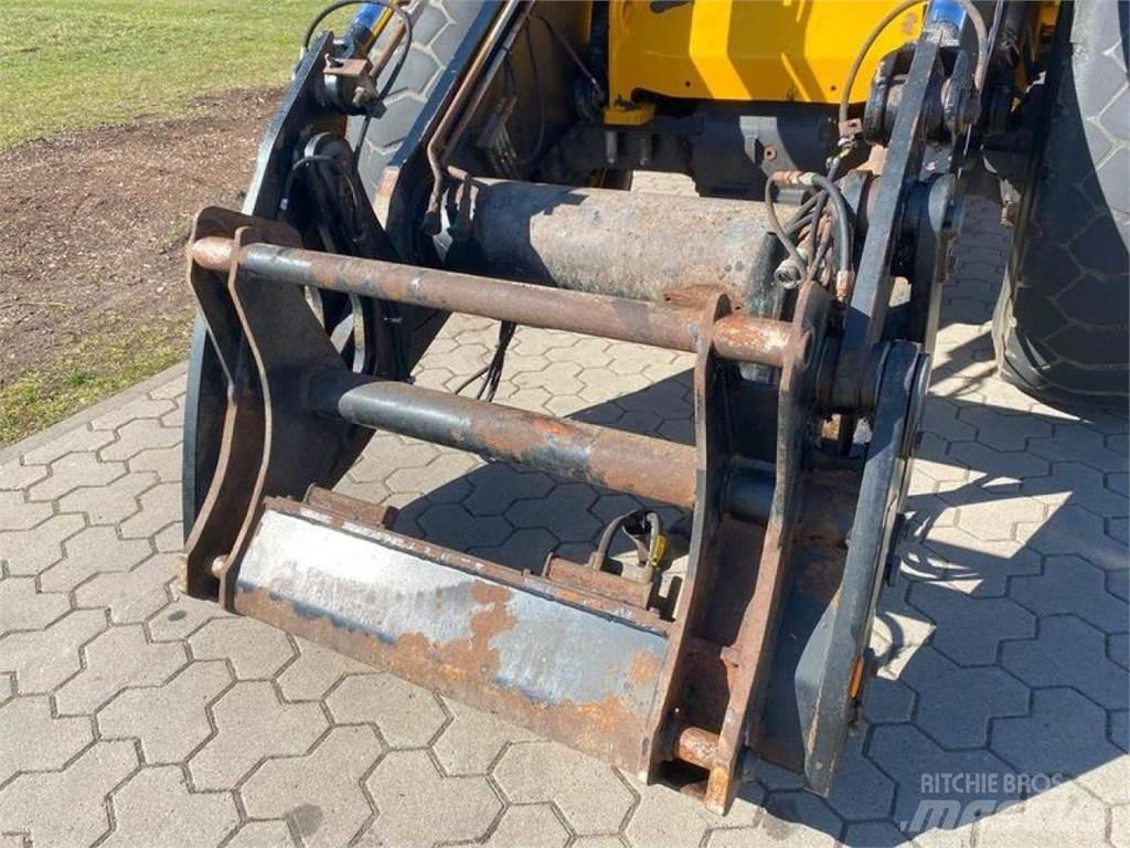 JCB 437 HT Utovarivači na kotačima
