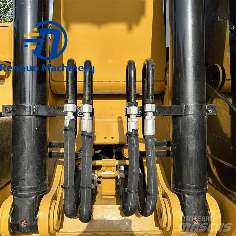 CAT 320D2 Bageri gusjeničari