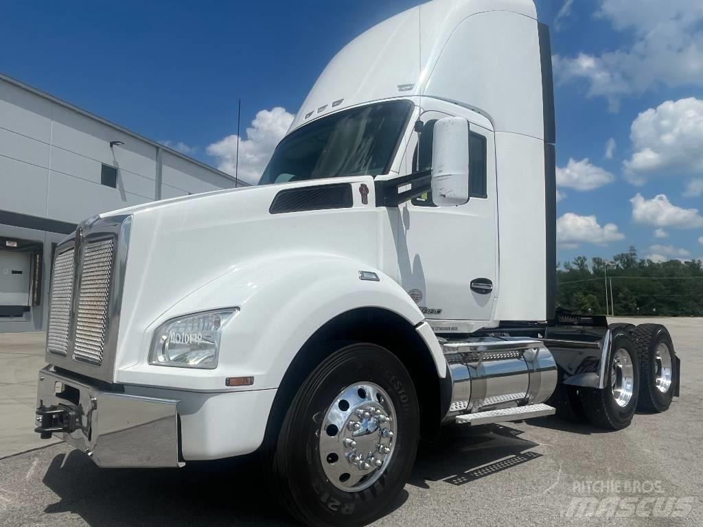 Kenworth T 880 Traktorske jedinice