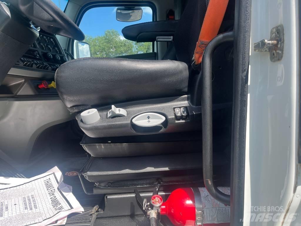 Kenworth T 880 Traktorske jedinice